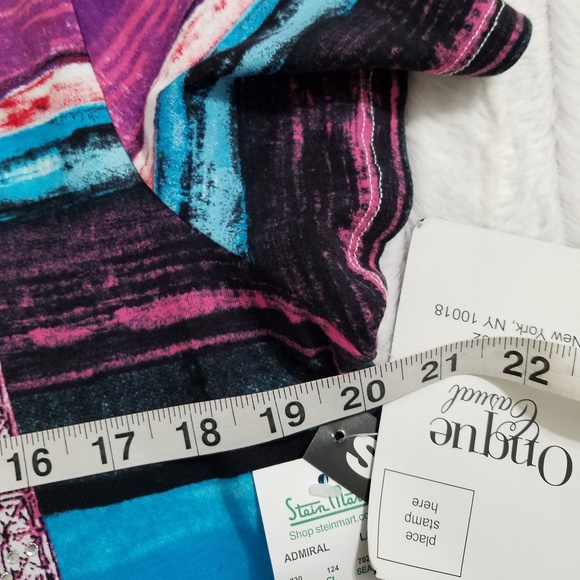 Onque Casual PARIS graphic tee Eiffel Tower multicolored Lrg. - Picture 4 of 7